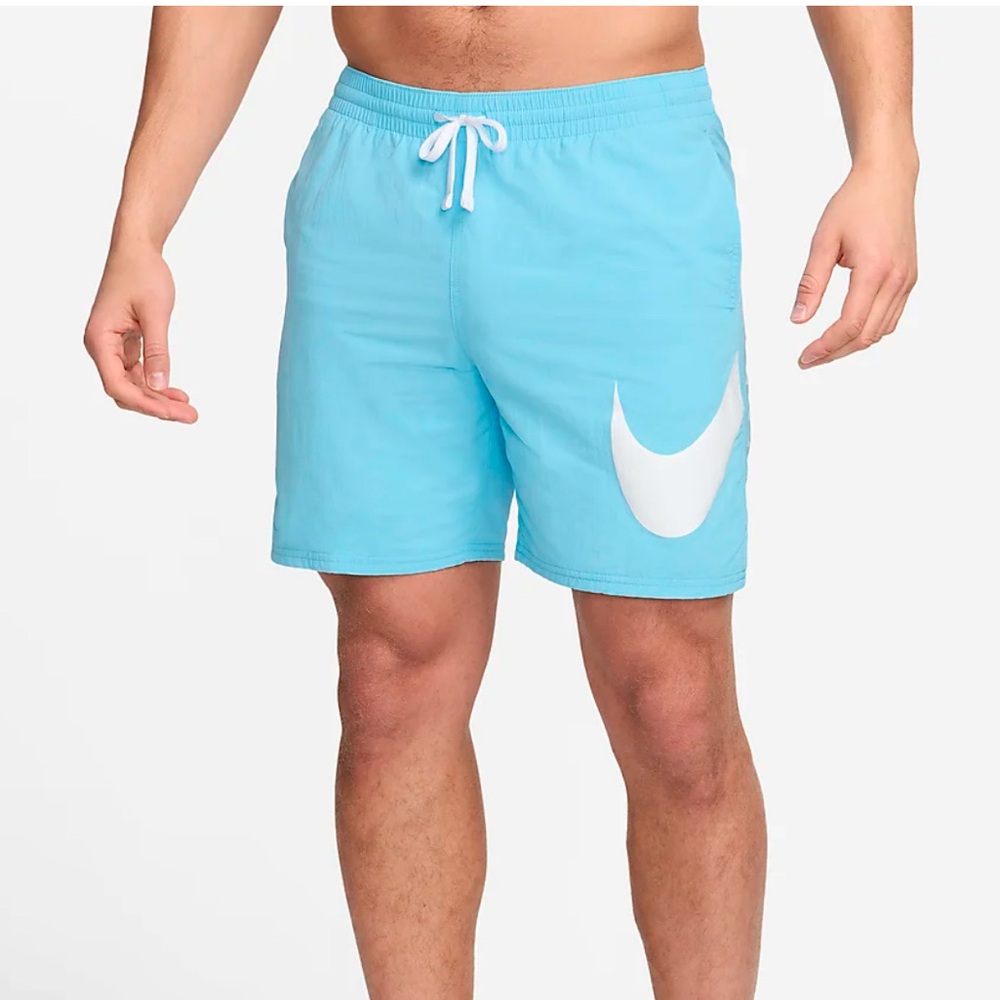 Men’s Nike Volley shorts XL